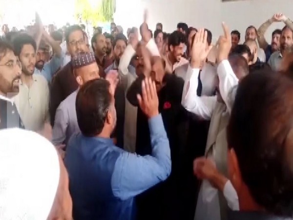 Secretariat employees hold protest against govt in PoK (Photo/ANI)