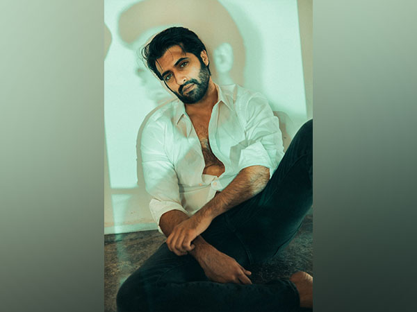 Actor Akshay Oberoi (Image source: Instagram)
