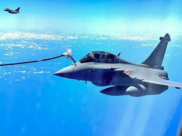 IAF Rafale jets carry out exercises in Indian Ocean Region. (Photo/Twitter: Indian Air Force)