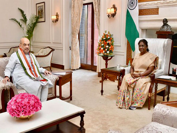 Union Home Minister Amit Shah meets President Droupadi Murmu (Photo/ANI) 