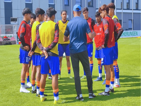 India winger Harjinder Singh with Indian football U-17 Team (Image: AIFF) 