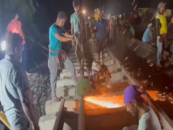 Visuals from the site. (Photo/Ministry of Railways Twitter)