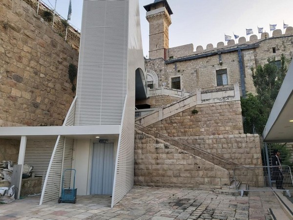 A new elevator at the Tomb of the Patriarchs in Hebron to improve handicap accessibility at the holy site (Photo Credit: TPS)