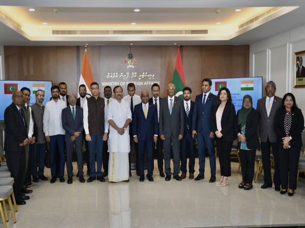 MoS Muraleedharan in Maldives. (Photo: Twitter//@MOS_MEA)