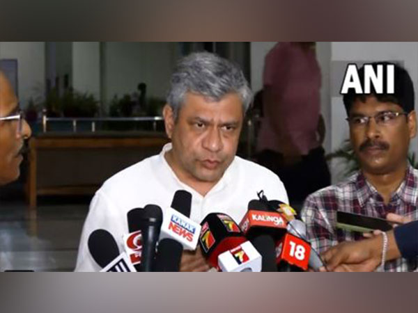 nion Railway Minister Ashwini Vaishnaw. (Photo/ANI)