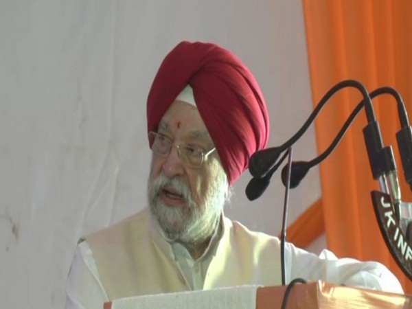 Union Minister Harshdeep Singh Puri (Photo/ANI)