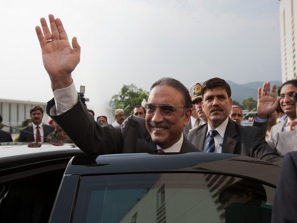 Pakistan People's Party (PPP) co-chairperson Asif Ali Zardari. (File Photo/Reuters)
