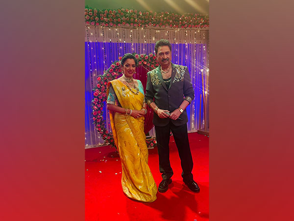 Rupali Ganguly, Kumar Sanu (Image source: Instagram)