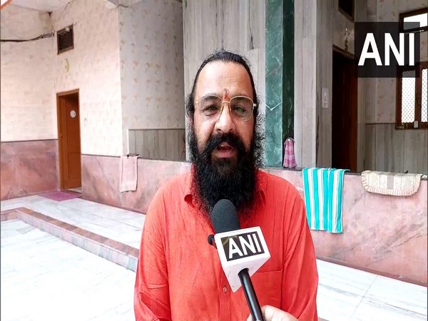 Shrimahant Ravindra Puri, Secretary, Mahanirvani Akhara (Photo/ANI)