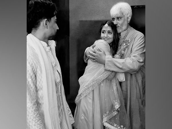 Vikram Bhatt, Krishna Bhatt and Vedant Sarda (Image source: Instagram)