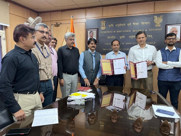 ICAR signs MoU with Amazon Kisan (Photo/twitter handle @icarindia)