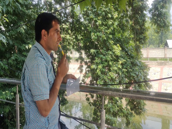 Renowned Kashmiri lyricist Sagar Nazir captivates hearts with latest song 