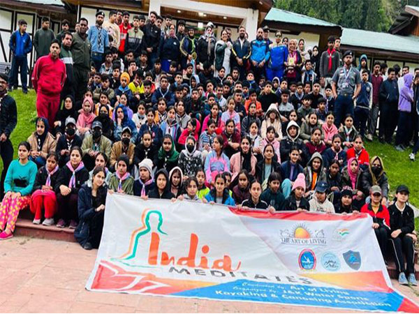 'India Meditates' held in Sonmarg, Jammu and Kashmir (Photo/ANI)