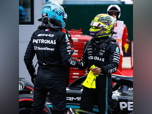 Mercedes drivers George Russell (Left) and Lewis Hamilton (Right) (Twitter: Photo/MercedesAMGF1)