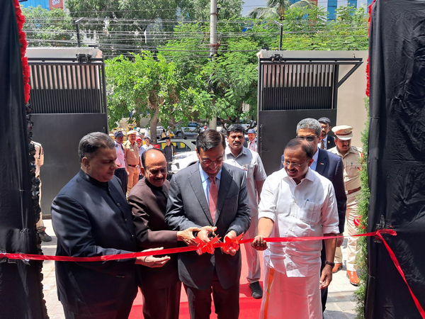 MoS V Muraleedhara with UAE MOS HE Mr Ahmed Ali Al Sayegh (Image Credit: Twitter/@MOS_MEA)