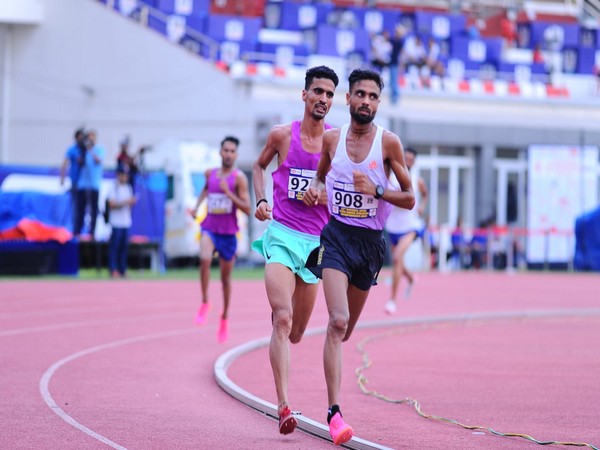 Kartik Kumar (chest no 908) wins men's 10,000m race (Photo: AFI)