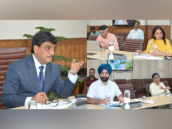 J-K's Chief Secretary,  Arun Kumar Mehta released Panchayat Rankings (Photo/ANI)