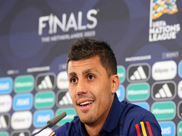 Spain's midfielder Rodri (Twitter: Photo/SEFutbol)