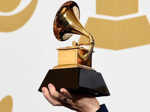 Grammys Trophy (Image source: Twitter)