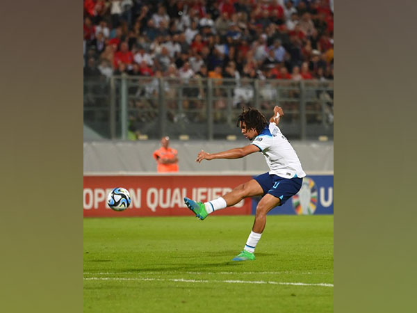 Trent Alexander-Arnold (Twitter: Photo/England)