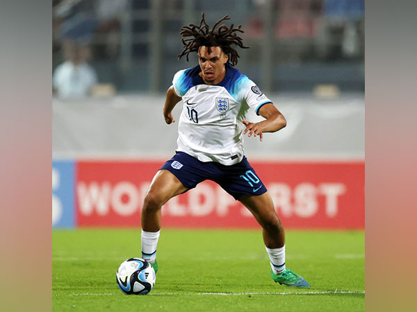 Trent Alexander-Arnold (Twitter: Photo/England)