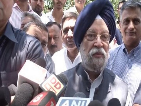 Union Minister Hardeep Singh Puri (Photo/ANI)
