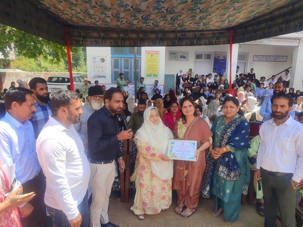 Scholarships distributed under the 'Betti Hai Anmol' scheme in Model Higher Secondary School in the border area of Poonch. (Photo/ANI)