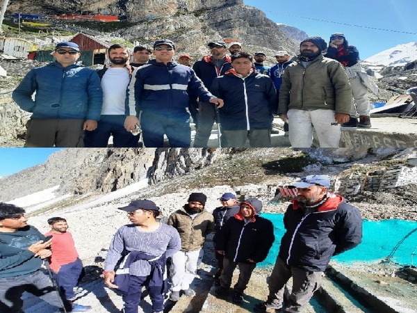 Div Com Kashmir visits Amarnath Holy Cave (Photo/ANI)