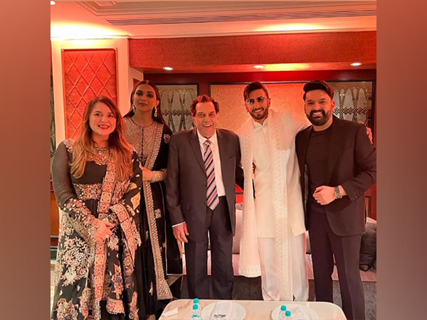 Ranveer Singh, Deepika Padukone, Dharmendra, Ginni, Kapil Sharma (Image source: Twitter)