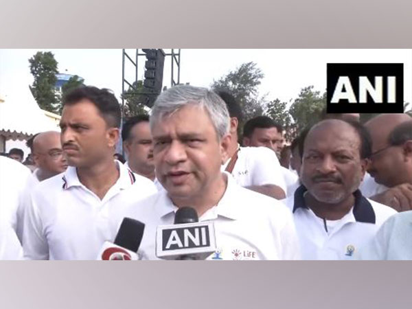 Union Railways Minister Ashwini Vaishnaw on International Yoga Day (Photo/ANI)