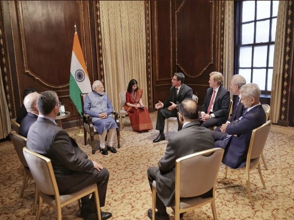 Peime Minister Narendra Modi interacting with US think tank experts. (Photo Credit - Twitter/PM Modi)