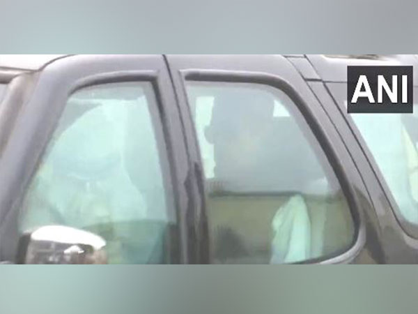 Former J-K CM Omar Abdullah arrives in Bihar's Patna (Photo/ANI)