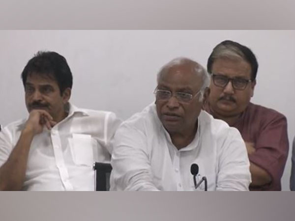 Congress National President Mallikarjun Kharge (Photo/ANI)