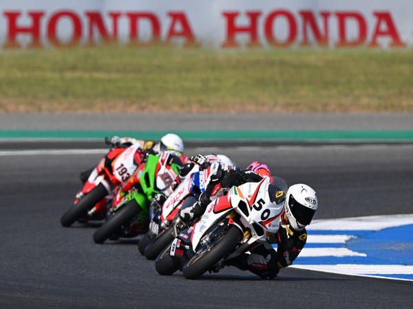 Honda Racing India team in action during Asia Road Racing Championship (Image: HRI)