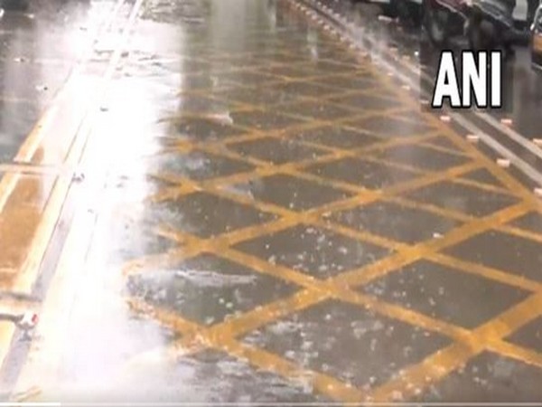 Some parts of Mumbai saw rainfall on early Saturday (Photo/ANI)