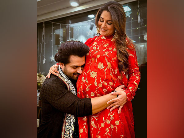 Shoaib Ibrahim and Dipika Kakar (Image source: Instagram)