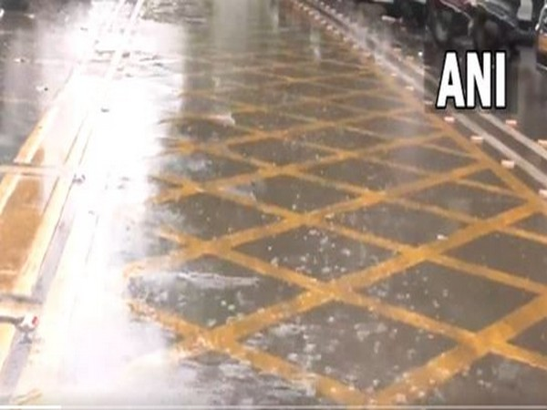 Rains lashed parts of Mumbai early Saturday Morning (Photo/ANI)