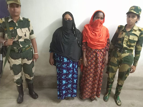 Two Bangladeshi women apprehended for illegally crossing border (Photo credit: BSF)