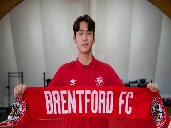 Ji-soo Kim (Source: Brentford Official Website)