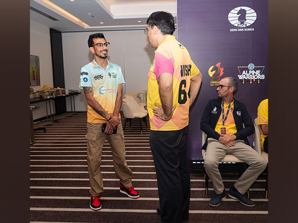Yuzvendra Chahal in conversation with Indian chess legend Viswanathan Anand at Global Chess League (Image: GCL)