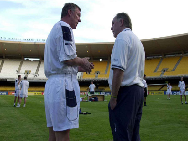 Sir Alex Ferguson and Craig Brown (Photo/Manchester United)