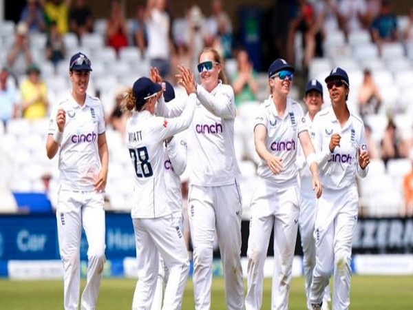 England's women's cricket team (Source: ICC)