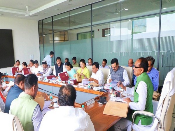 Cabinet meeting chaired by CM Shivraj Singh Chouhan (Photo/twitter)