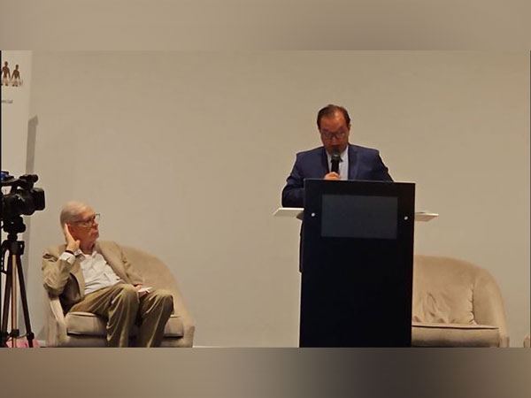Shaukat Ali Kashmiri, exiled chairman of United Kashmir People's National speaking at a symposium (Photo Credit: YouTube/The Mirror Jammu & Kashmir)