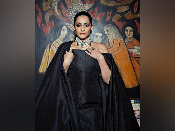 Sonam Kapoor (Image source: Instagram)