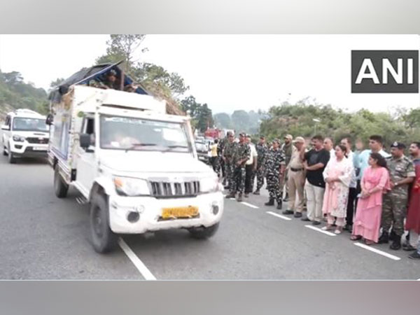 First batch of Amarnath pilgrims