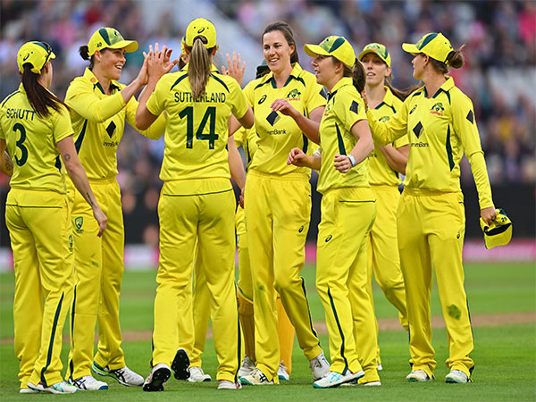 Australia Women team (Image: Twitter/ Australian Women's Cricket Team)