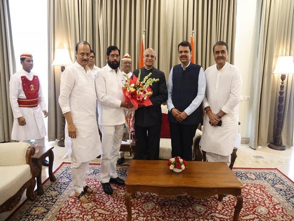Maharashtra Deputy CM Ajit Pawar (L), Maharashtra CM Eknath Shinde, Maharashtra Governor Ramesh Bais (C), Maharastra Deputy CM Fadnavis, NCP leader Praful Patel (R) (Photo/ANI)
