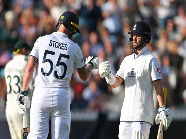 Ben Stokes and Ben Duckett (Twitter: Photo/englandcricket)