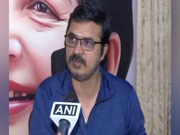 AIADMK spokeperson Kovai Sathyan (Photo/ANI)